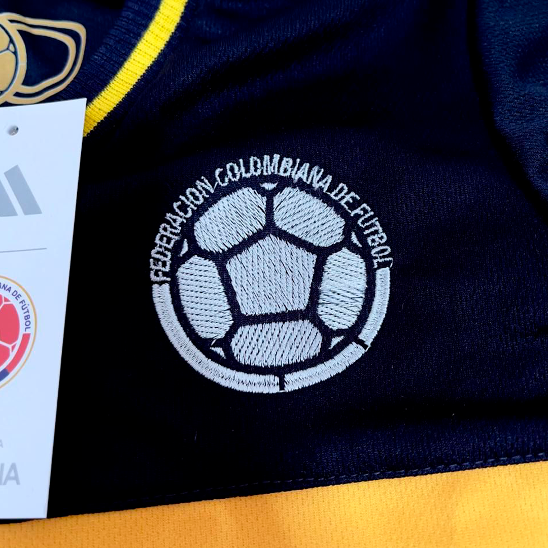 Camiseta Colombia Centenario 2025 Fan (Negra)